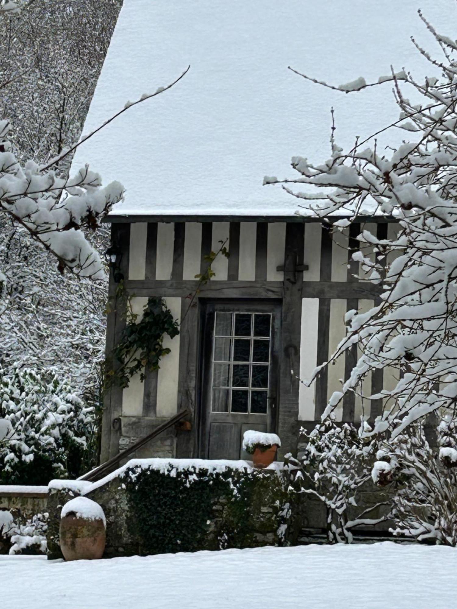Les Hortensias Manerbe Exterior foto